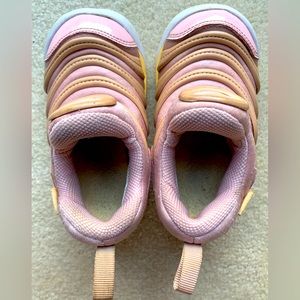 Dynamo Free Toddler Shoes